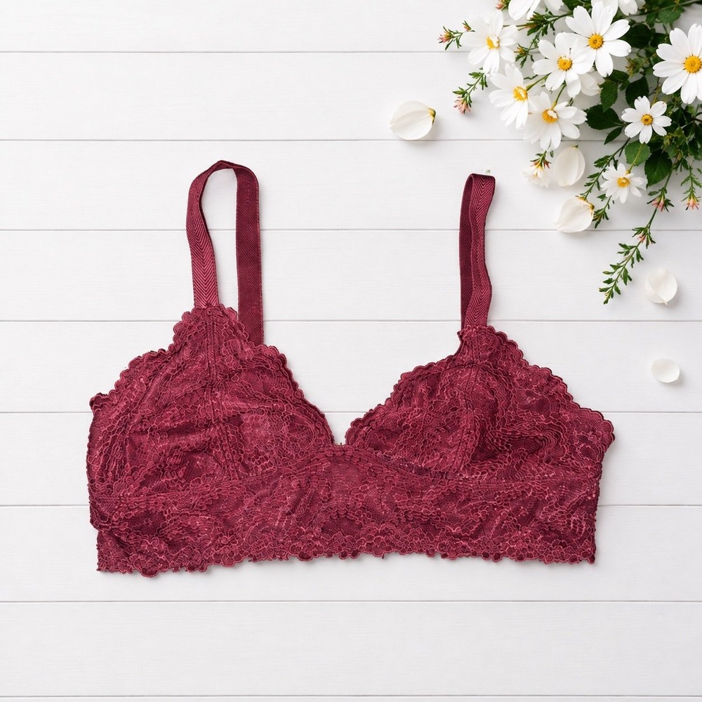 Free people lace bra size m red burgundy Bralette strappy back